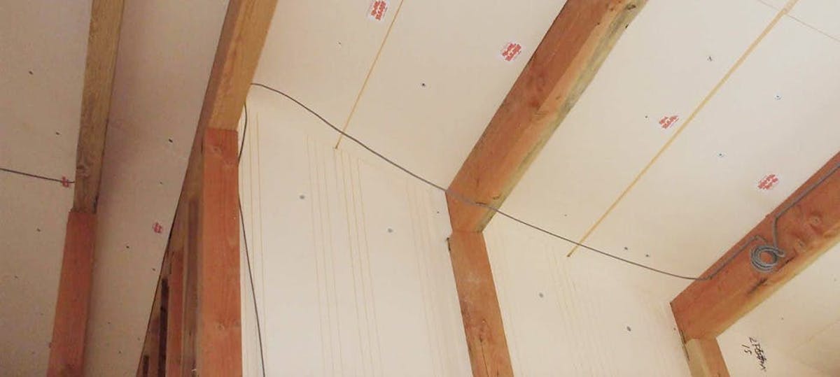 パイナルフォーム